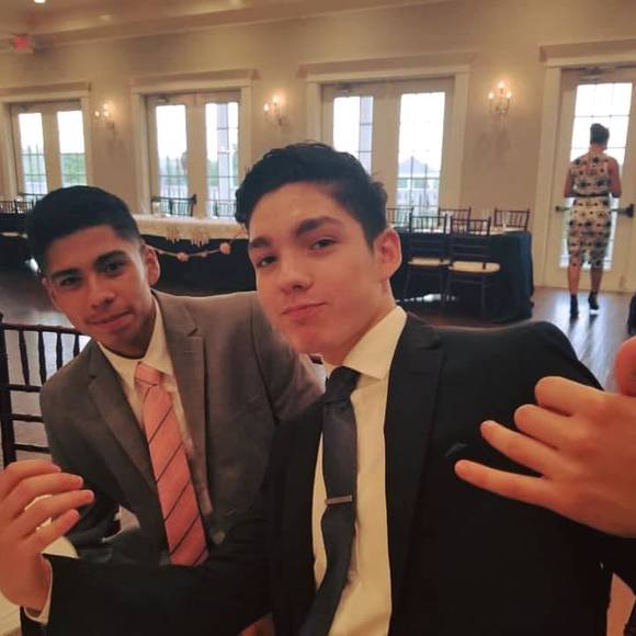 Meet your Posher, Ariel - Picture 1 of 1